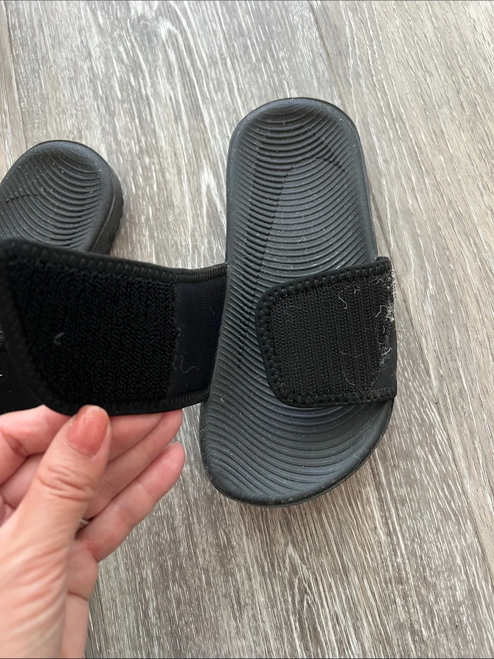 Nike classic slip